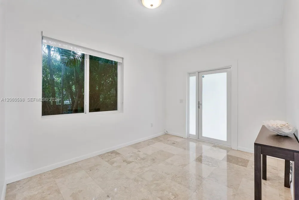 1042 Sorolla Ave Coral Gables, FL 33134