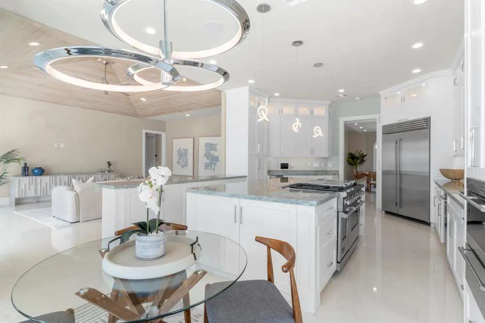 526 Point Lane Vero Beach, FL 32963