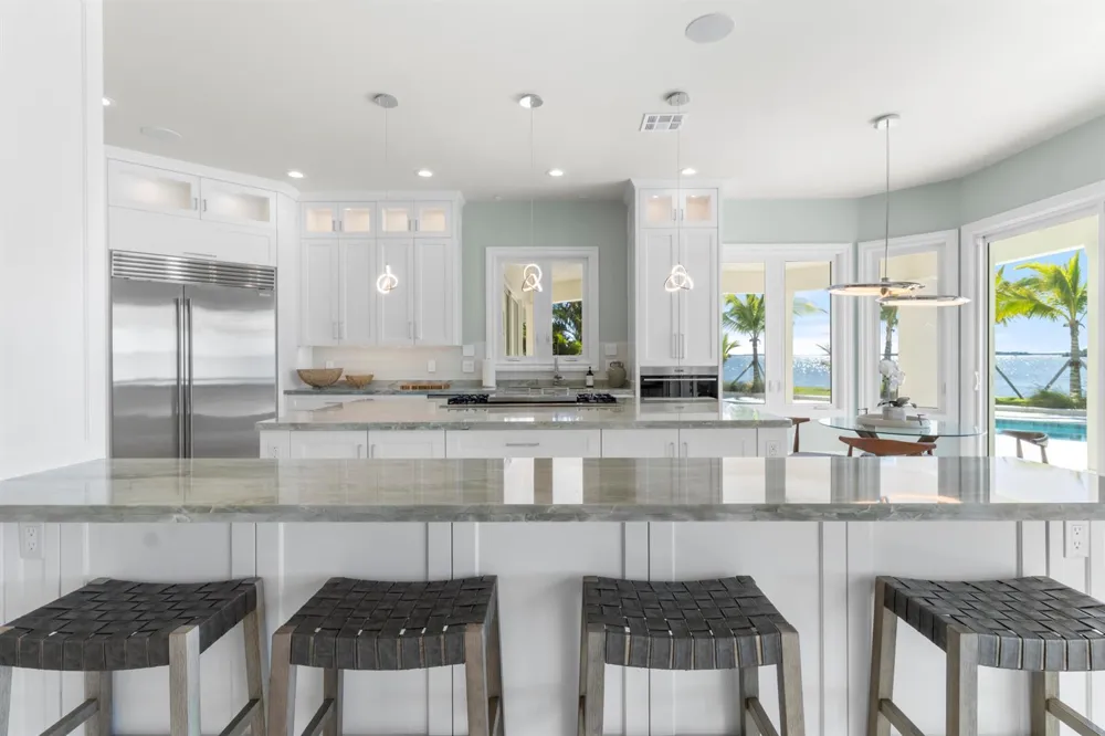 526 Point Lane Vero Beach, FL 32963