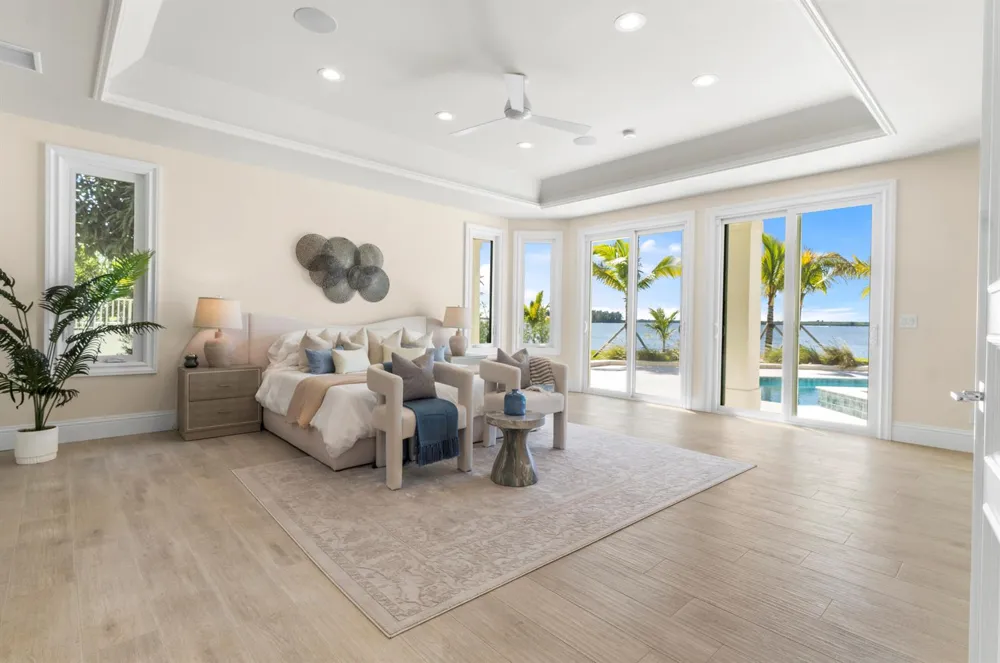 526 Point Lane Vero Beach, FL 32963
