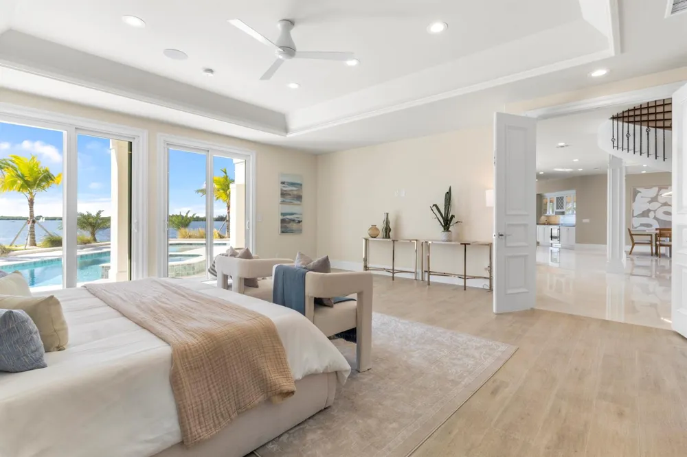 526 Point Lane Vero Beach, FL 32963