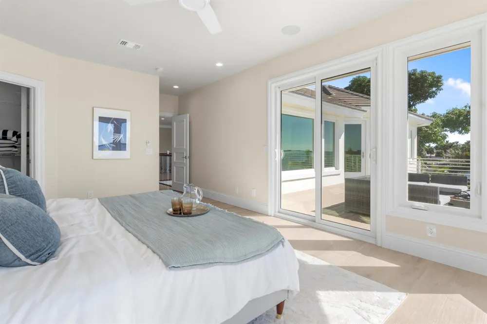 526 Point Lane Vero Beach, FL 32963