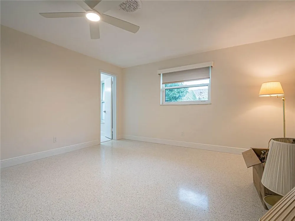 626 Honeysuckle Lane Vero Beach, FL 32963