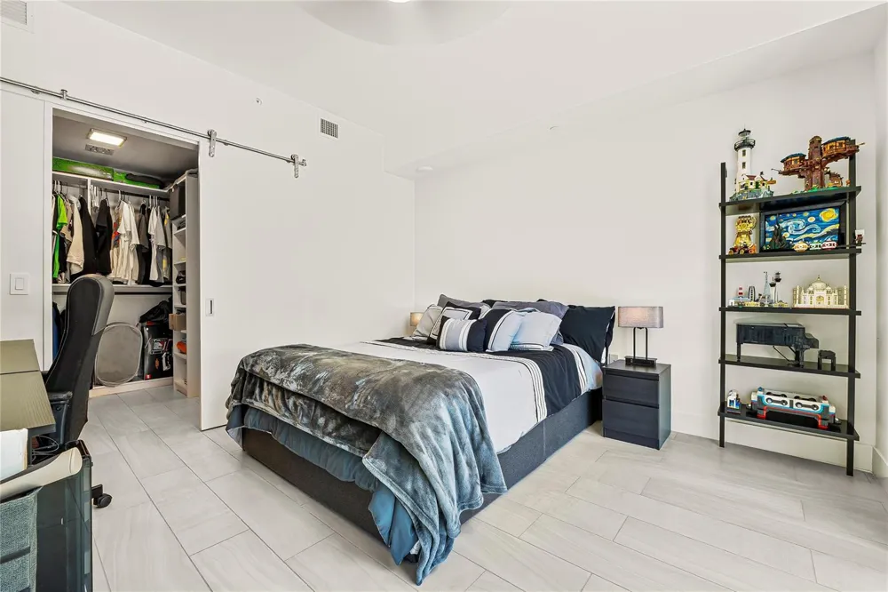 2000 METROPICA WAY #216 Sunrise, FL 33323