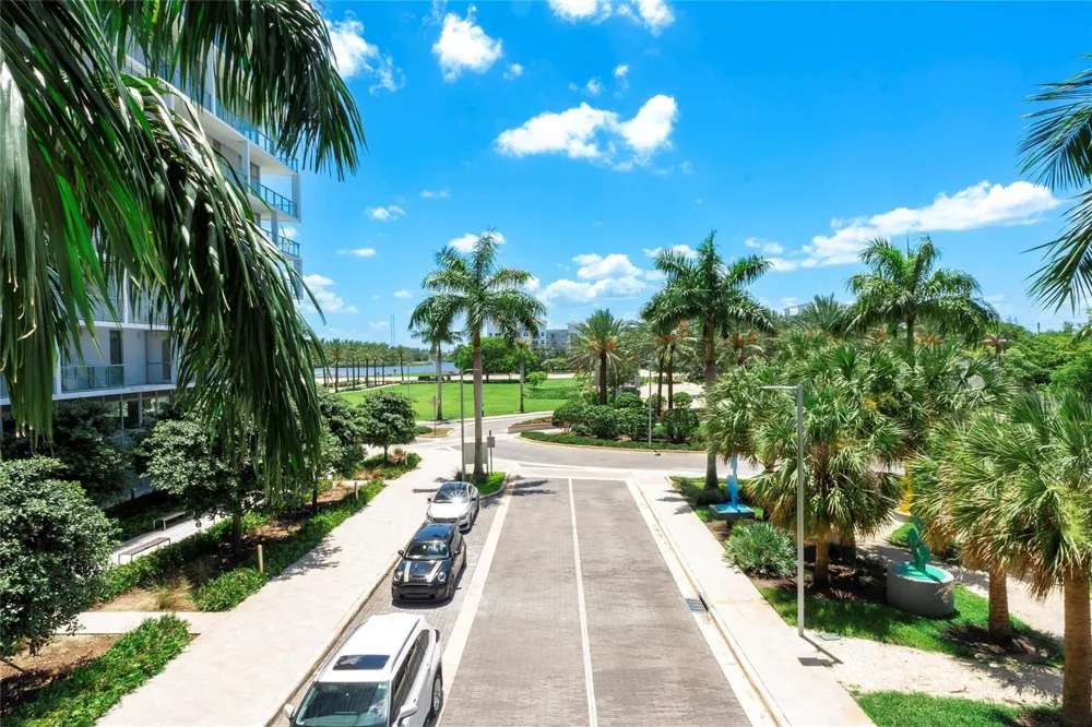 2000 METROPICA WAY #216 Sunrise, FL 33323