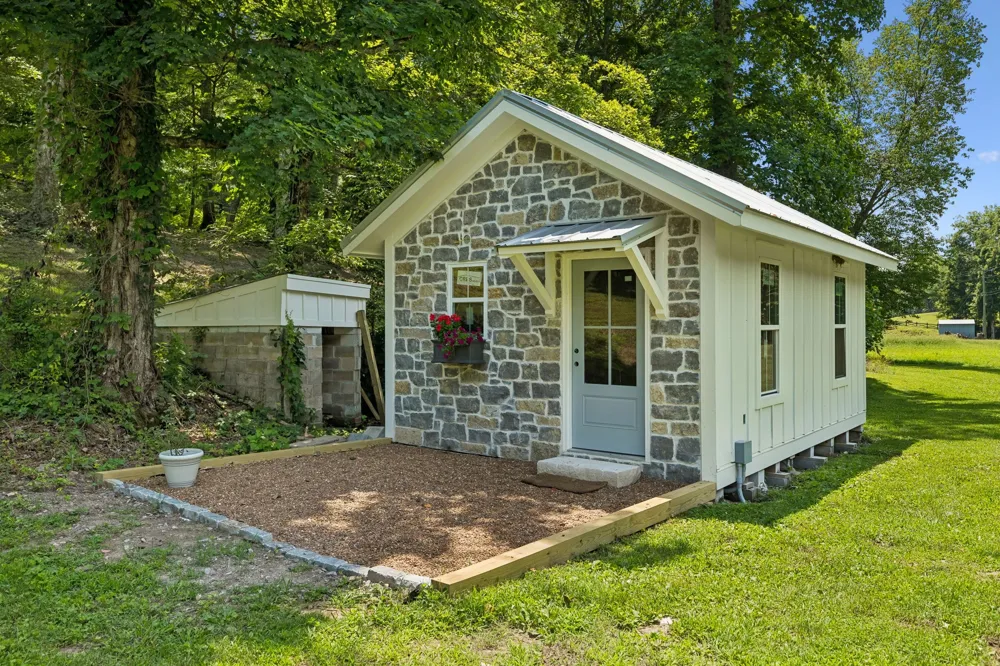 8188 Shoals Branch Rd Primm Springs, TN 38476