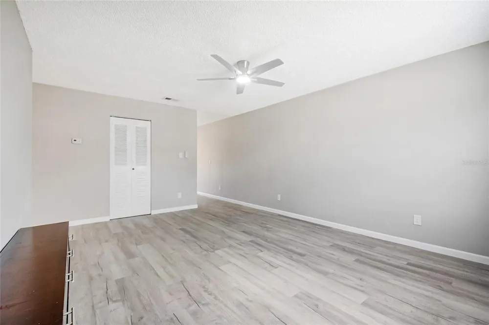 106 LAKE VILLA WAY Kissimmee, FL 34743