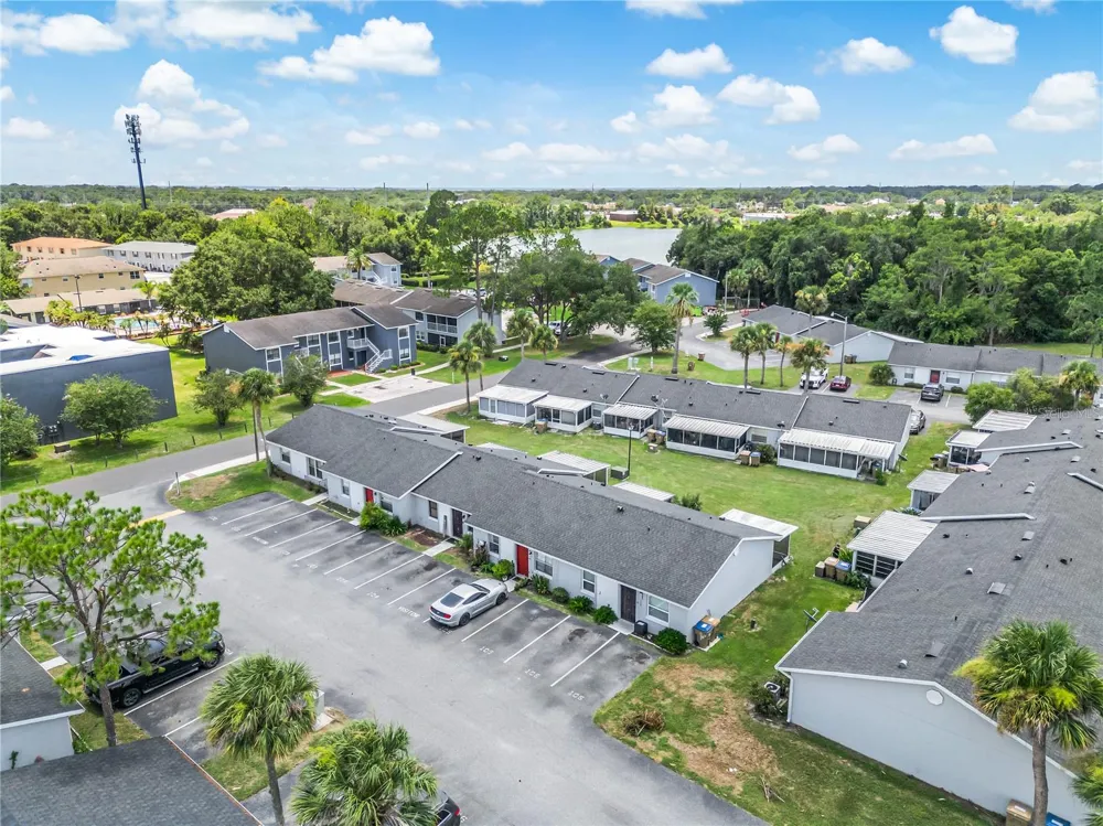 106 LAKE VILLA WAY Kissimmee, FL 34743