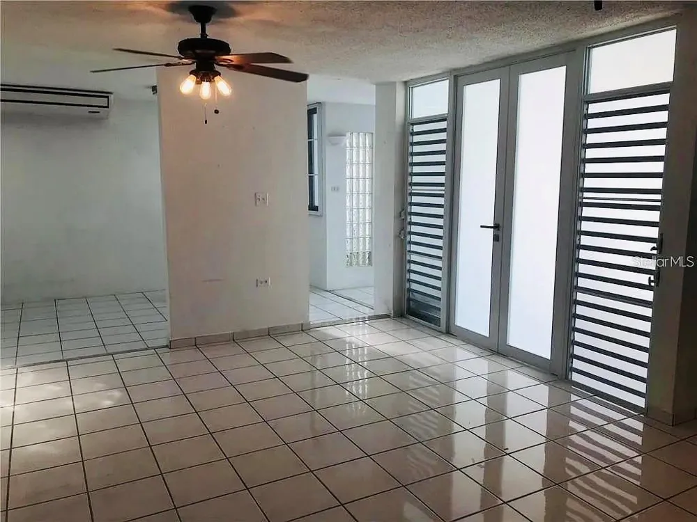 210 CALLE FIRMAMENTO Carolina, PR 00979