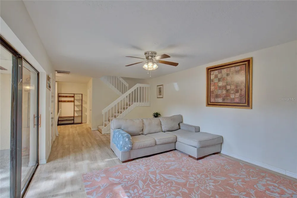 2612 2ND COURT Palm Harbor, FL 34684