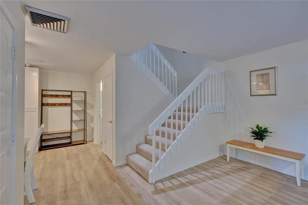 2612 2ND COURT Palm Harbor, FL 34684