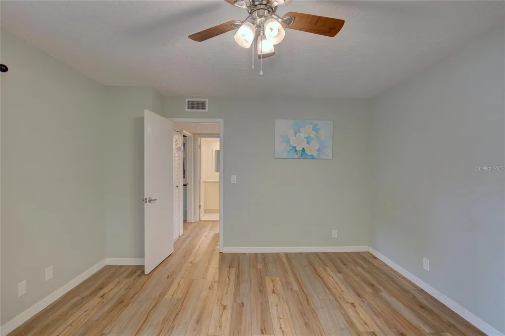 2612 2ND COURT Palm Harbor, FL 34684