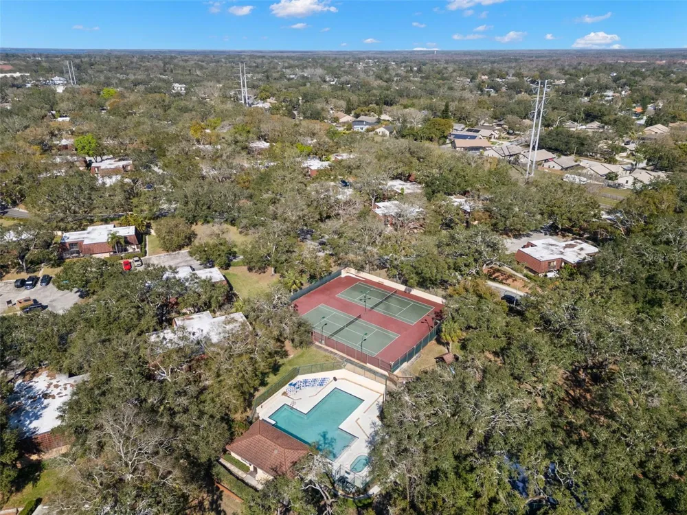 2612 2ND COURT Palm Harbor, FL 34684