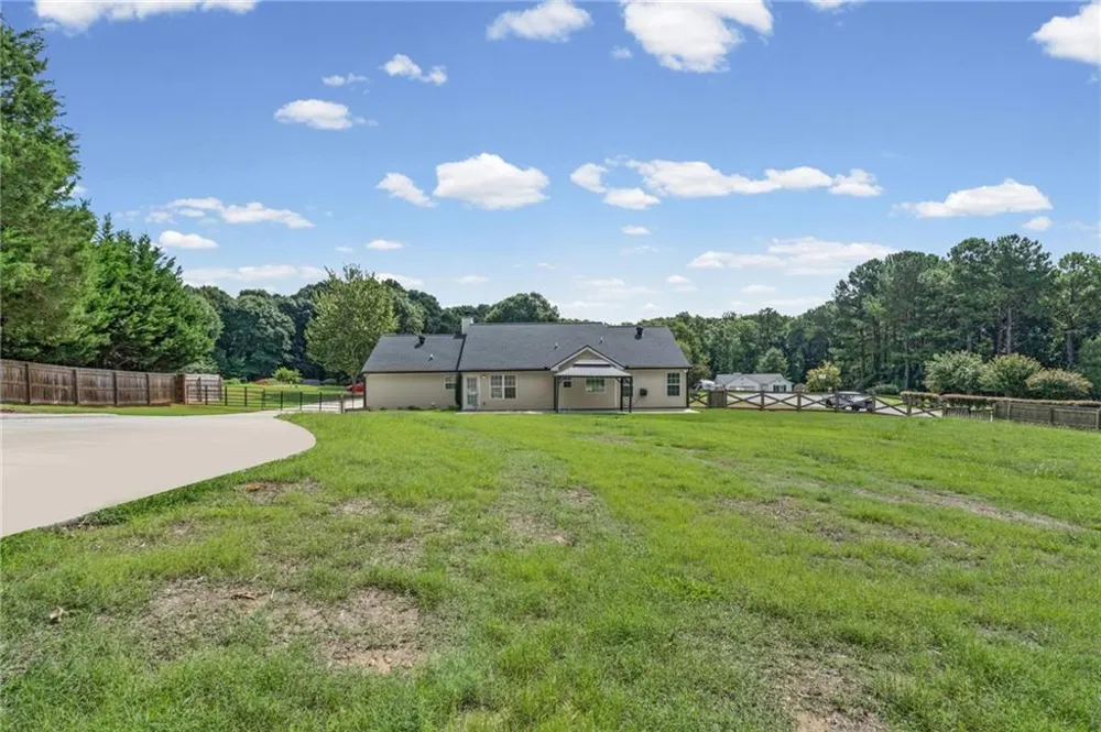 408 Wilshire Lane Bethlehem, GA 30620