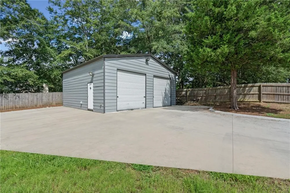408 Wilshire Lane Bethlehem, GA 30620
