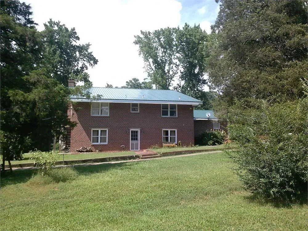 8122 Jefferson Drive Nicholson, GA 30565