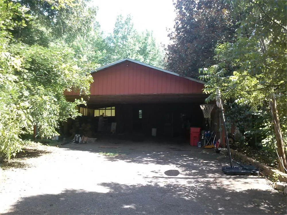 8122 Jefferson Drive Nicholson, GA 30565