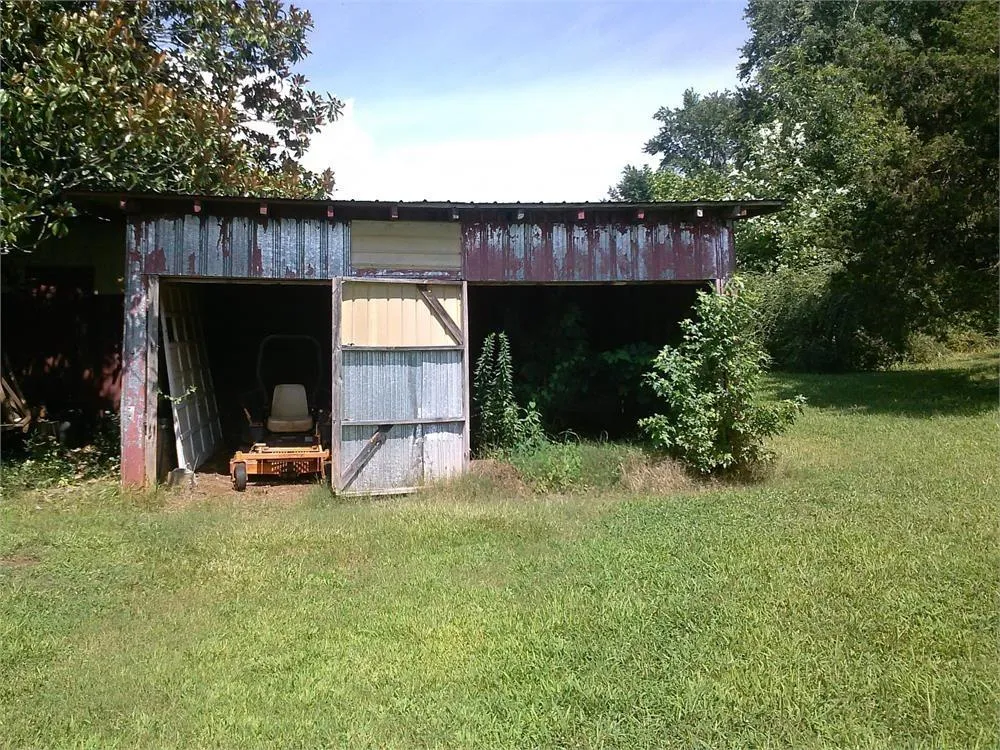 8122 Jefferson Drive Nicholson, GA 30565