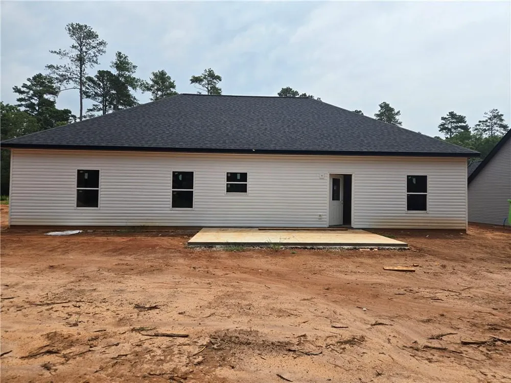 154 Preserve Trail Lavonia, GA 30553
