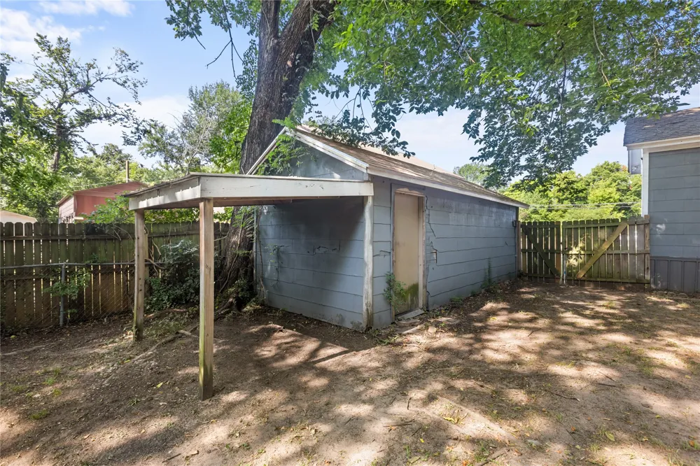 641 8th Street SE Paris, TX 75460