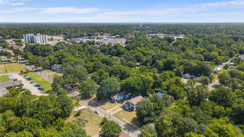 641 8th Street SE Paris, TX 75460