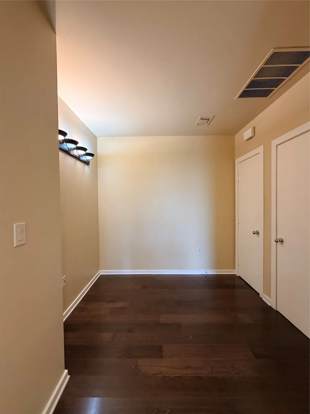 2323 Houston Street #310 Dallas, TX 75219