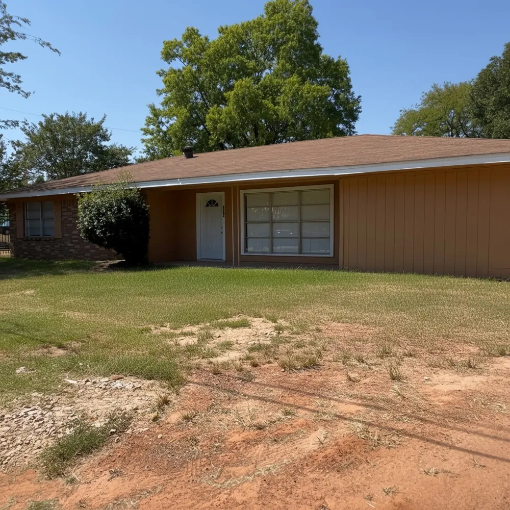 403 Montgomery Street Pittsburg, TX 75686