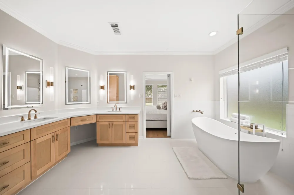 403 Trail Head Street Friendswood, TX 77546