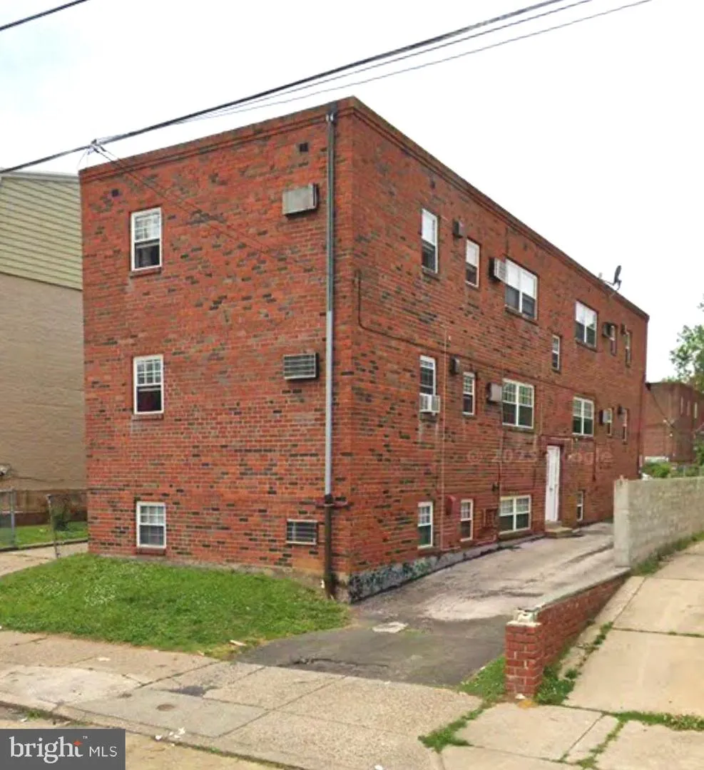 6010 BINGHAM STREET #2B Philadelphia, PA 19111