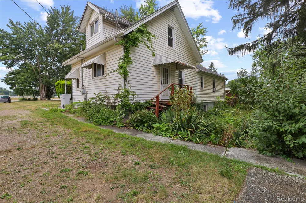 10835 Fieldcrest Drive Green Oak Township, MI 48116