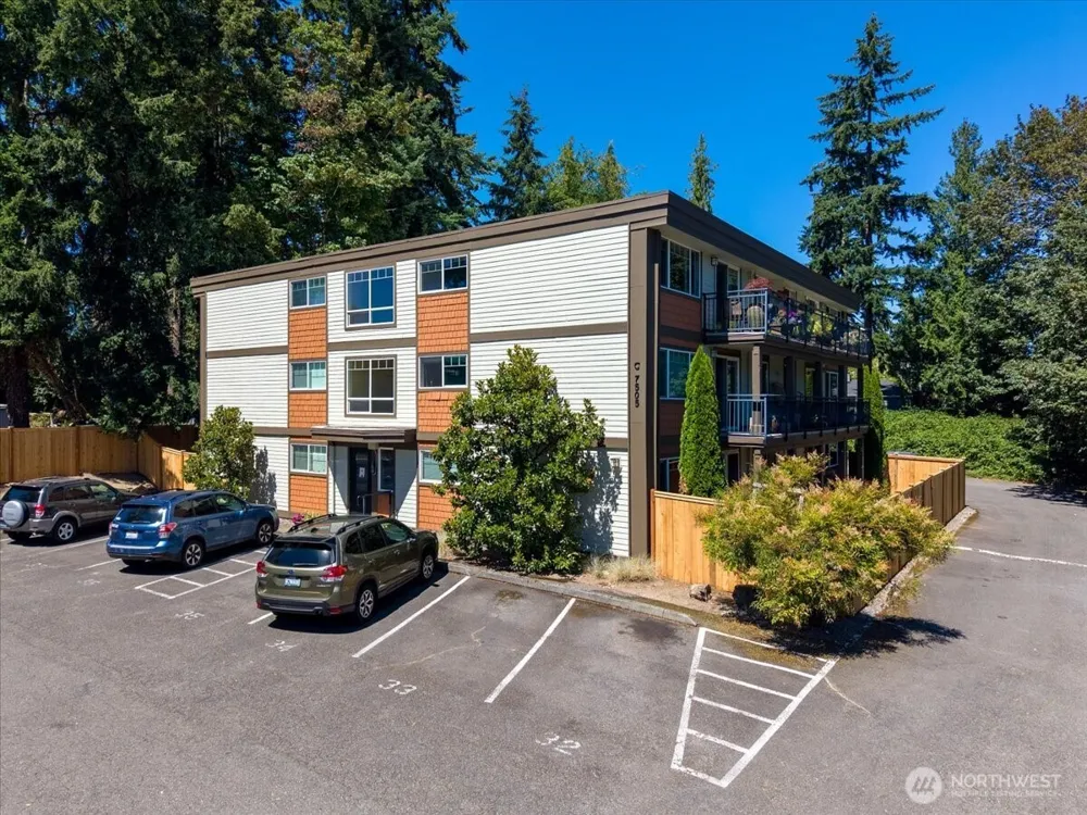 7505 212th Street SW #C102 Edmonds, WA 98026