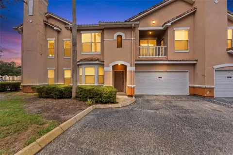 10436 VILLA VIEW CIRCLE