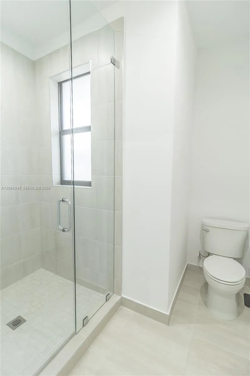 4311 NW 82nd Ave Doral, FL 33166