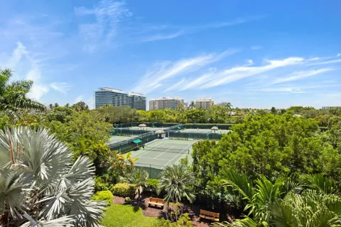 161 Crandon Blvd #317