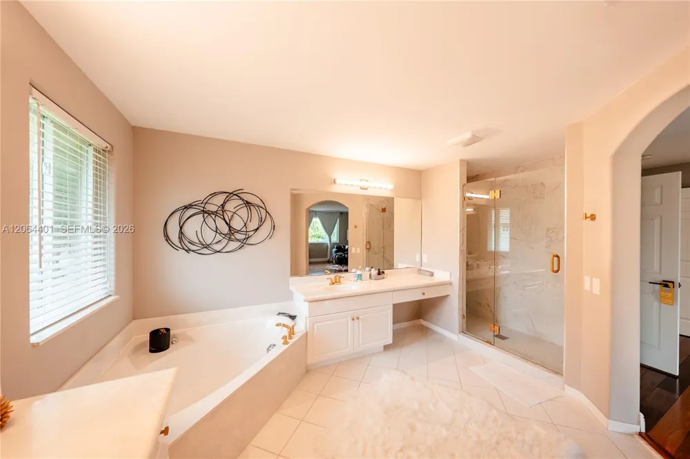 3917 Heron Ridge Ln Weston, FL 33331