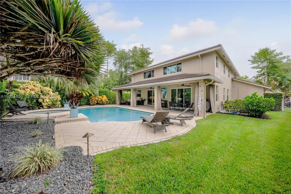 3917 Heron Ridge Ln Weston, FL 33331