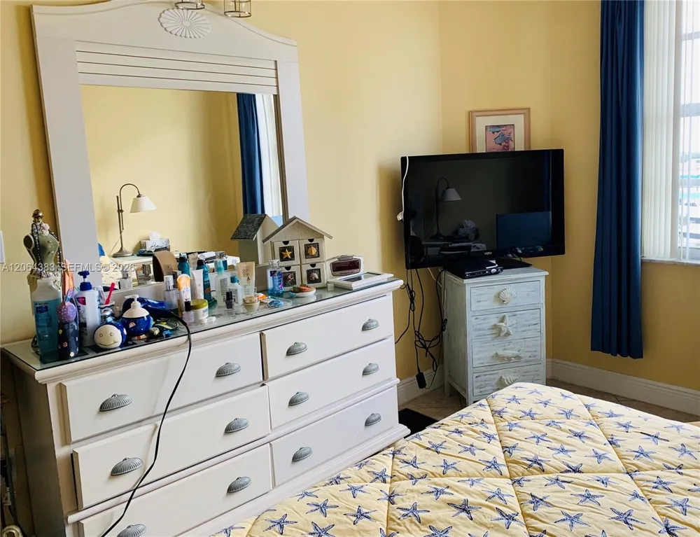 1985 S Ocean Dr #6K Hallandale Beach, FL 33009