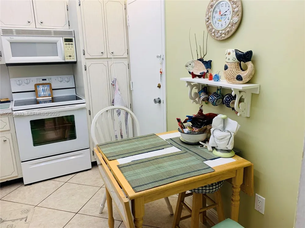 1985 S Ocean Dr #6K Hallandale Beach, FL 33009