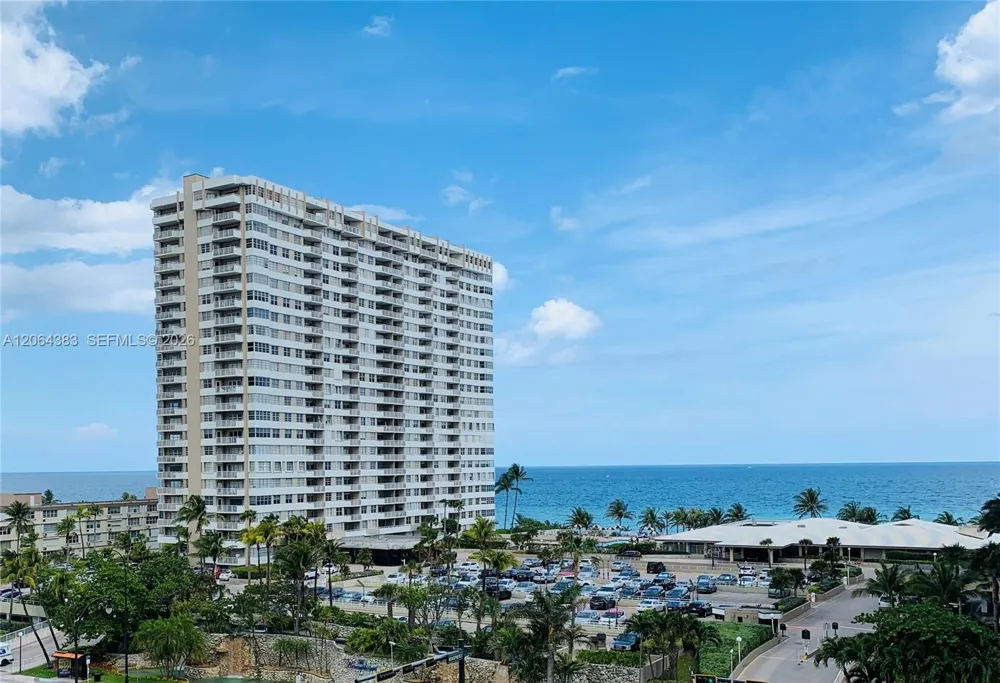 1985 S Ocean Dr #6K Hallandale Beach, FL 33009