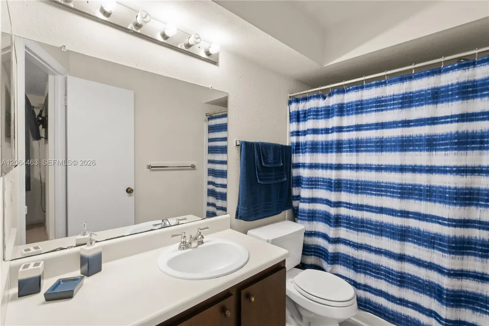 2866 S University Dr #5307 Davie, FL 33328