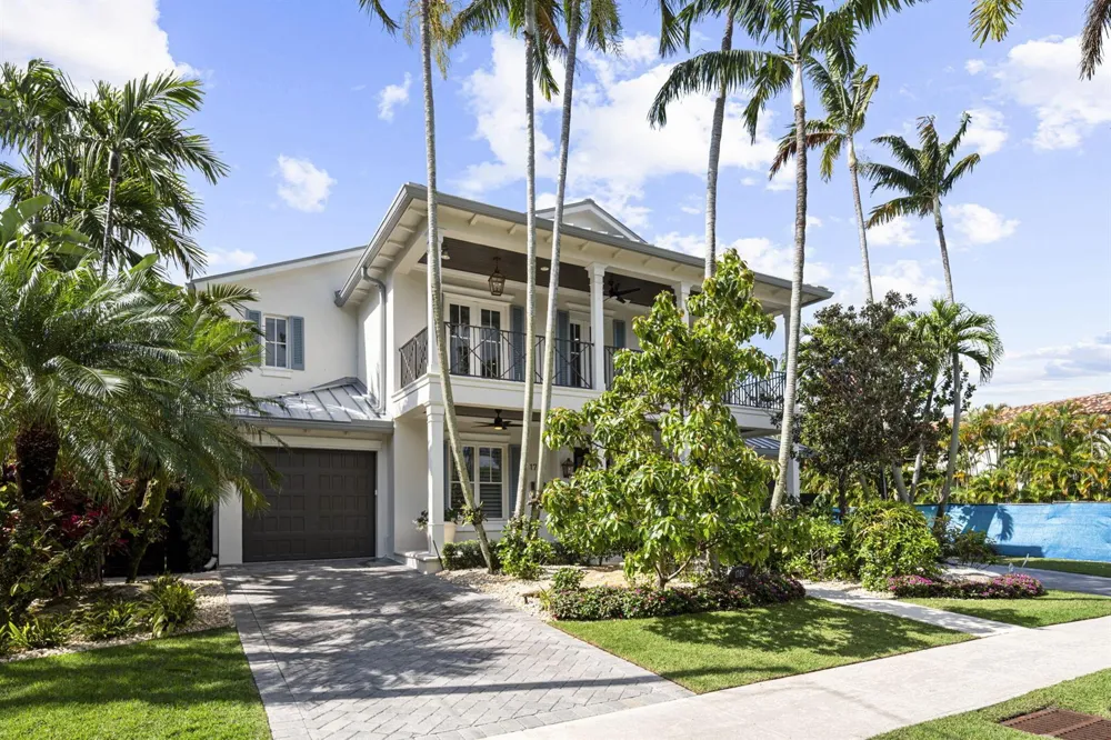 1780 SE 9th Street Fort Lauderdale, FL 33316