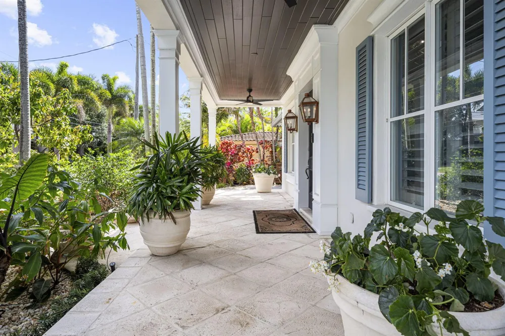 1780 SE 9th Street Fort Lauderdale, FL 33316