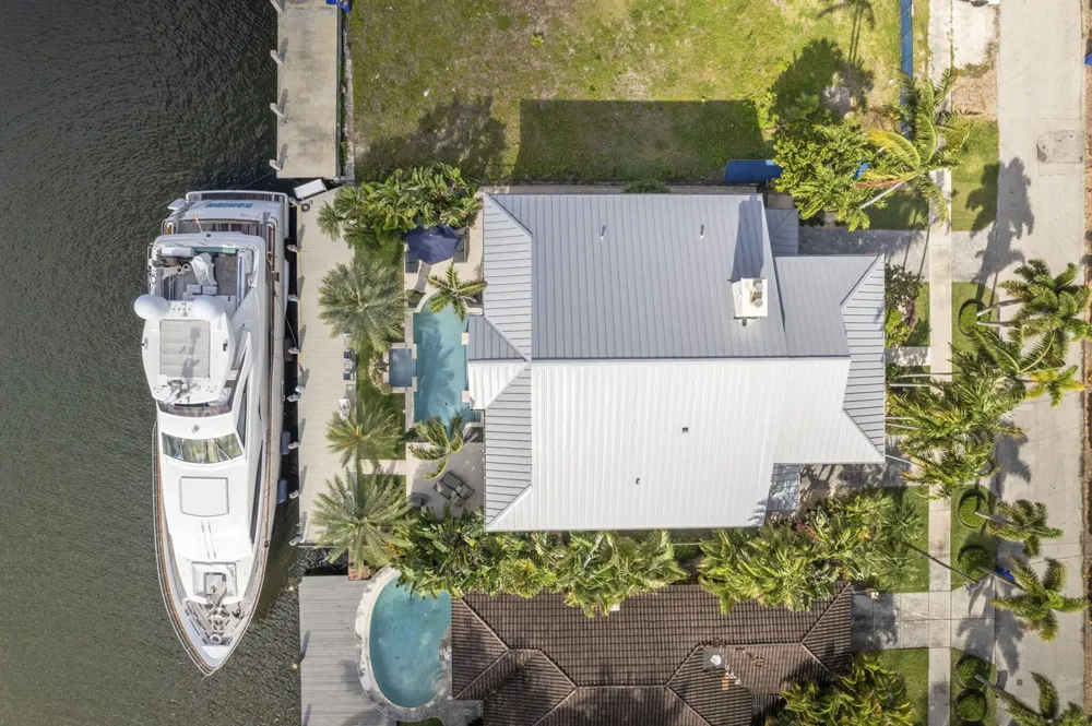 1780 SE 9th Street Fort Lauderdale, FL 33316