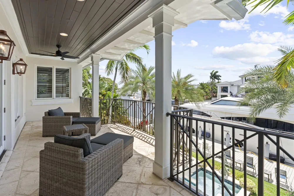 1780 SE 9th Street Fort Lauderdale, FL 33316
