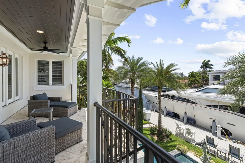 1780 SE 9th Street Fort Lauderdale, FL 33316
