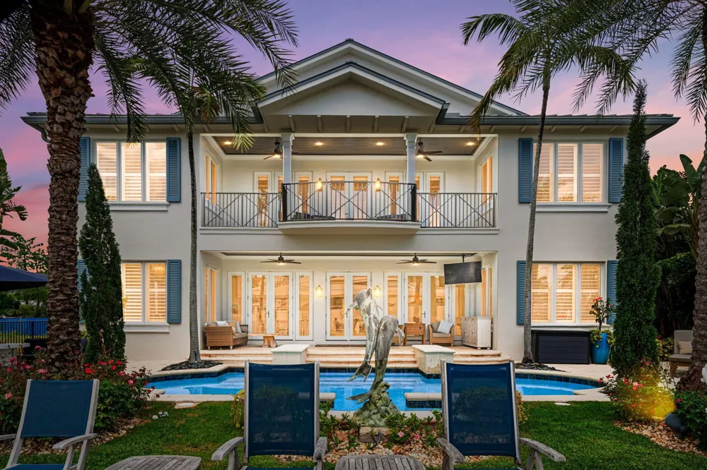 1780 SE 9th Street Fort Lauderdale, FL 33316