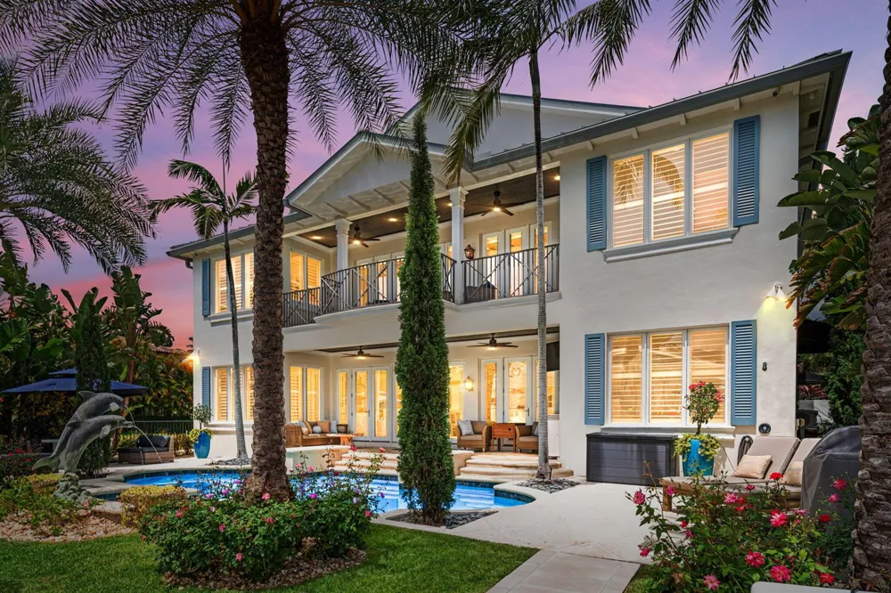 1780 SE 9th Street Fort Lauderdale, FL 33316