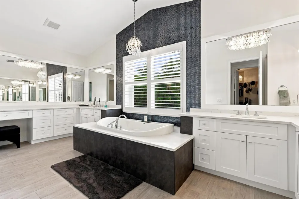 11301 Misty Ridge Way Boynton Beach, FL 33473