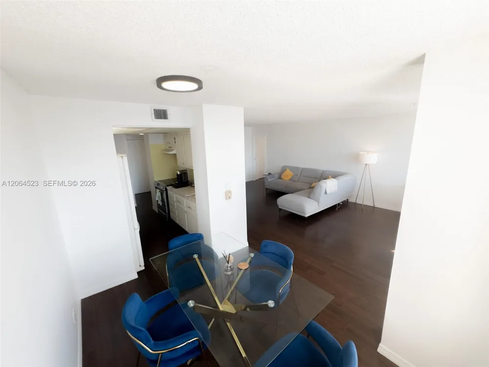 250 174th St #1201 Sunny Isles Beach, FL 33160