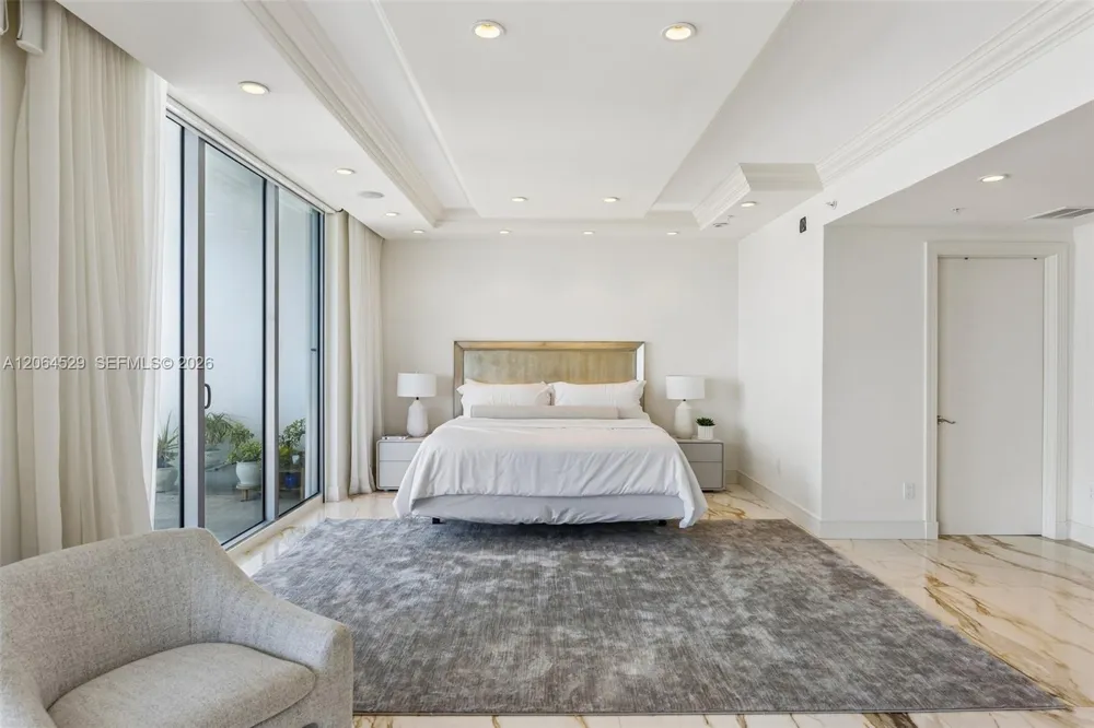 3535 S Ocean Dr #2106 Hollywood, FL 33019